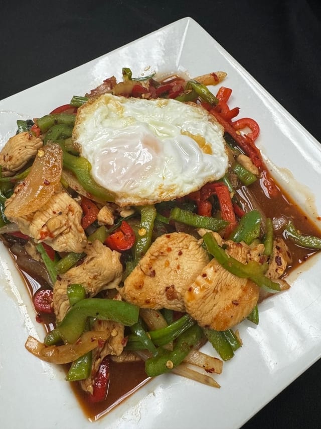 Pad ka-prao.