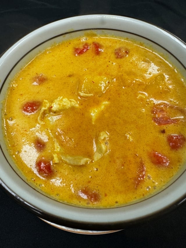 Lucky Hawaiian curry.