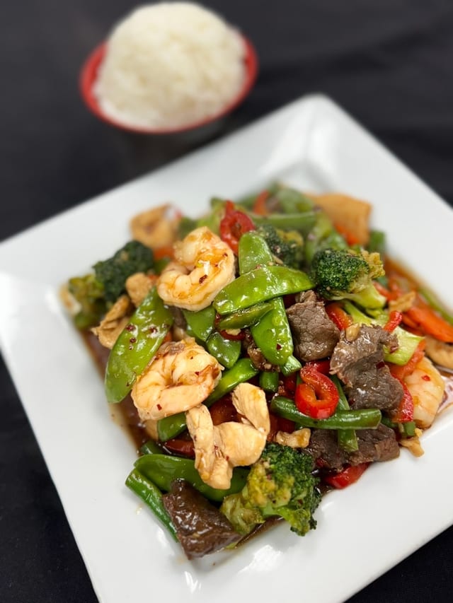 Vegetable wok.